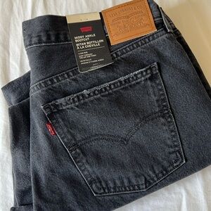 Levi’s middy ankle bootcut jeans